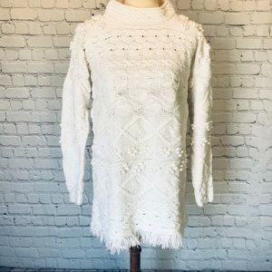 White Yarnworks Handknit Chunky  Fringe Sweater